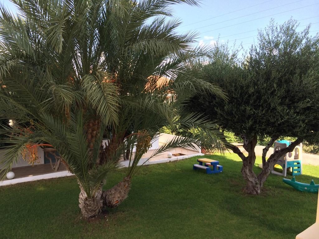 Nikolas Villas Appartments Hersonissos  Eksteriør billede